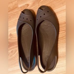 Crocs Peep Toe Sling Back Slip Ons Size 9